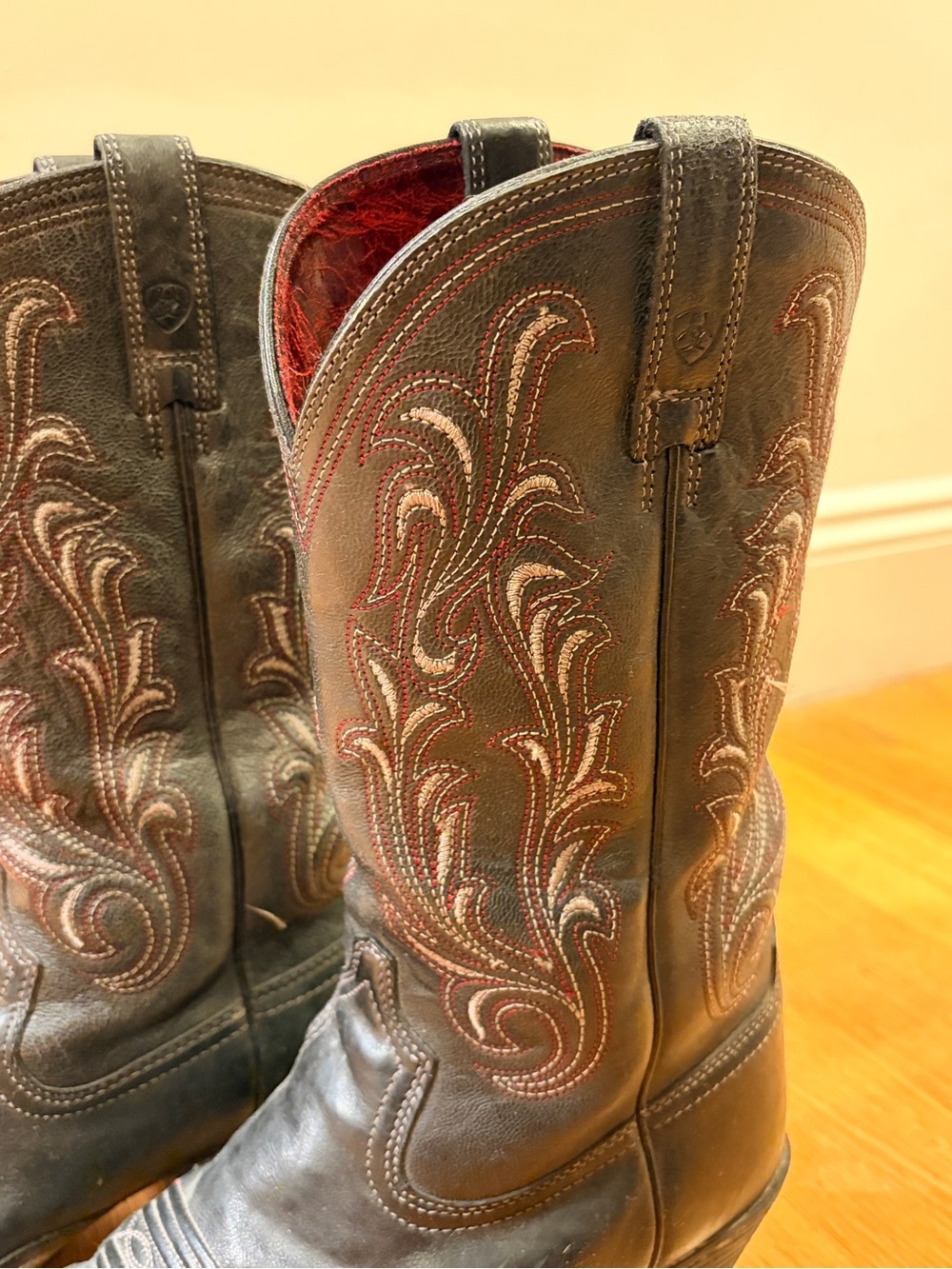 Women’s Dark Brown Leather Ariat Heritage Western J-Toe Wingtip Cowboy Boots - Picture 3 of 16